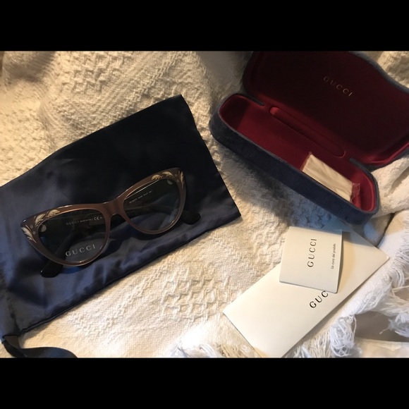 Gucci glasses for prescription - Picture 3 of 4